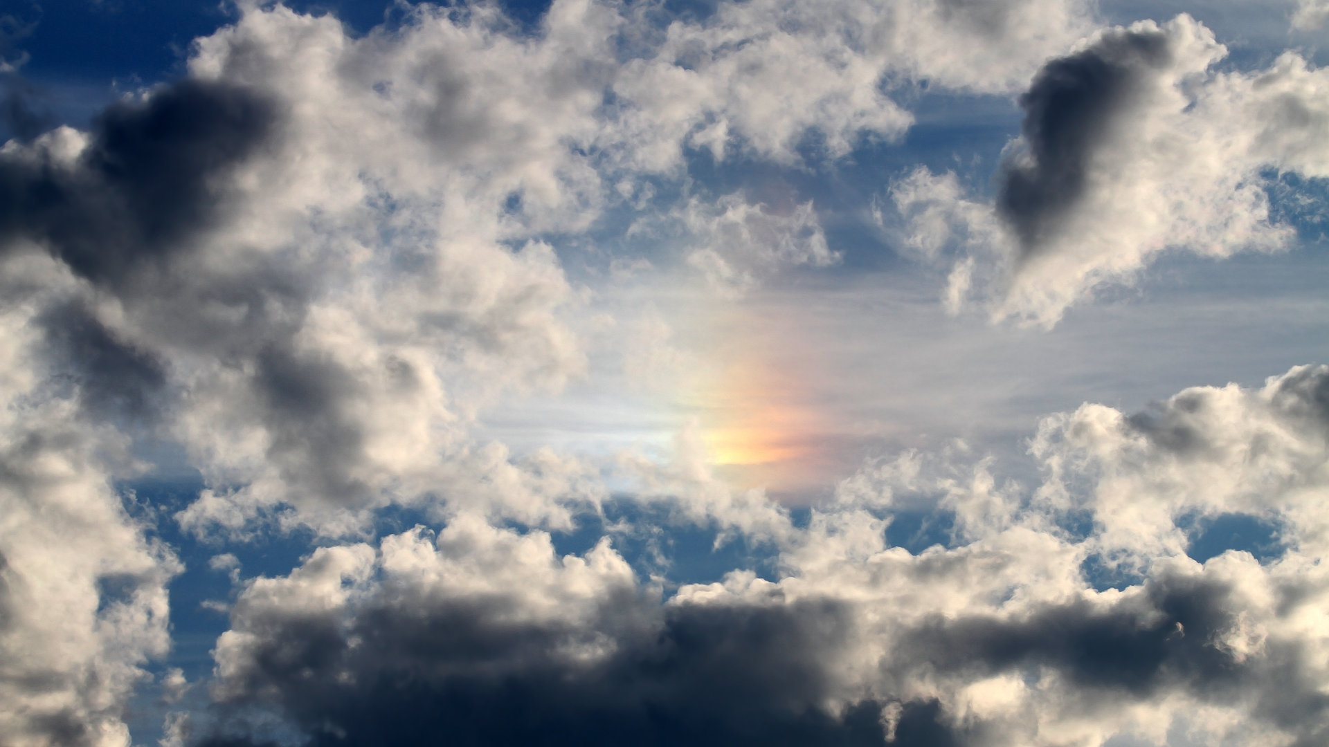 技战术纵深：不同球队的特色战术分析，技术 战术